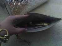 insidemiroirpochette.jpg