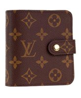 zippered wallet.jpg