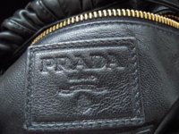 prada2.jpg