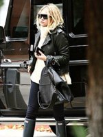 ashley-olsen-givenchy-nightingale-purse.jpg