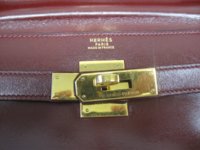 Hemes Kelly 35 1.jpg
