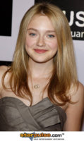 Dakota Fanning-DGG-021347.jpg