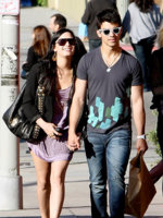 joe-jonas-435.jpg