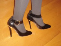 Jimmy Choo na nogach a.jpg