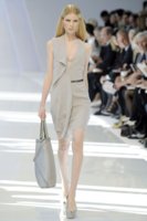 00010big_320x480_spring summer10.jpg