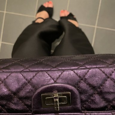 Purple Is Emerging as the Hottest Color of 2020 - PurseBlog