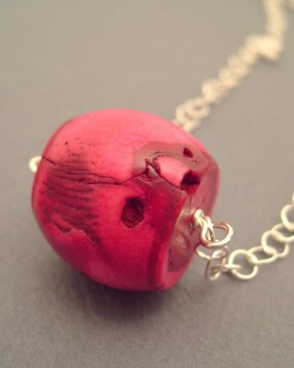 thepebblecollectionAndinecklace.jpg