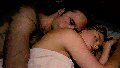 KncuDXI.gif