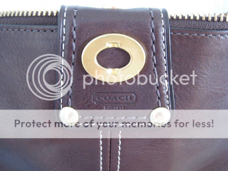 599481i_20.jpg