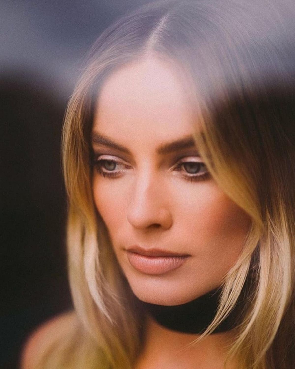 margot-robbie-for-chanel-at-cannes-2019-8.jpg