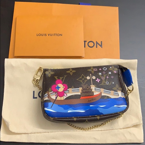 BNWT Louis Vuitton Mini Pochette, Venice 2019 Christmas Edition | PurseForum