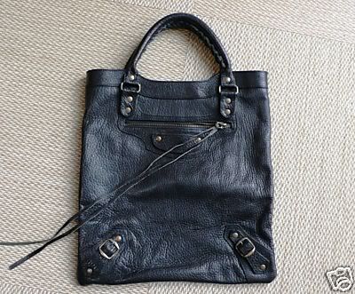 FBTote-1.jpg