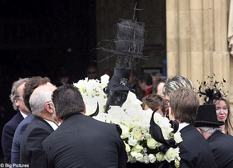 blowfuneralBIG1505_468x338.jpg