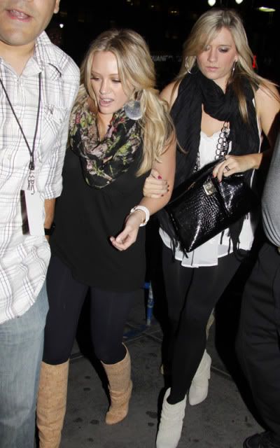 hilary-duff-brit-8249-6.jpg