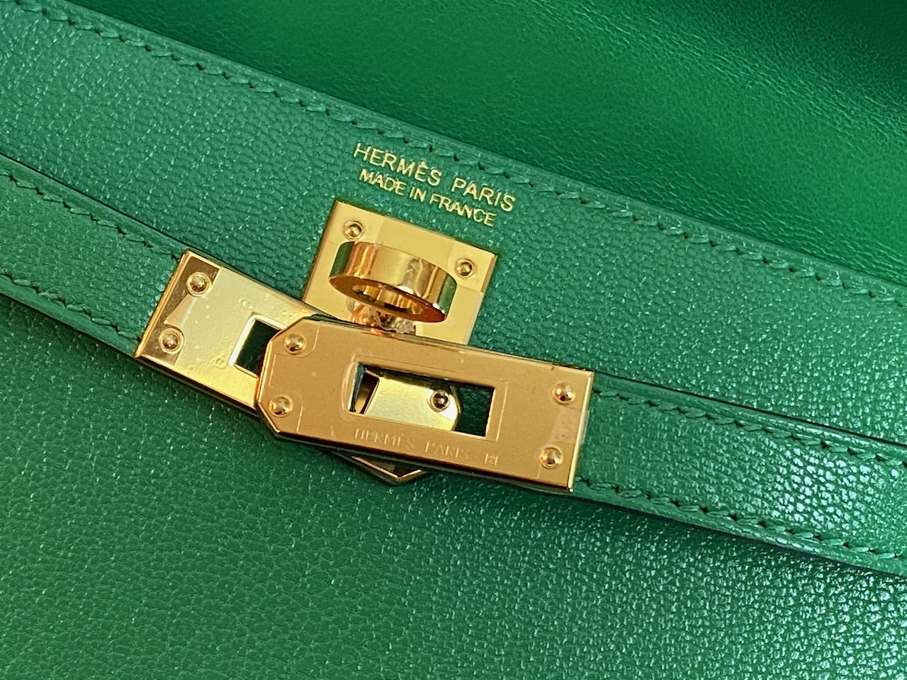 www.purseblog.com