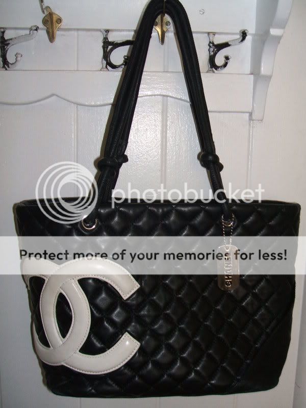 Chanel purse - clothing & accessories - by owner - apparel sale - craigslist