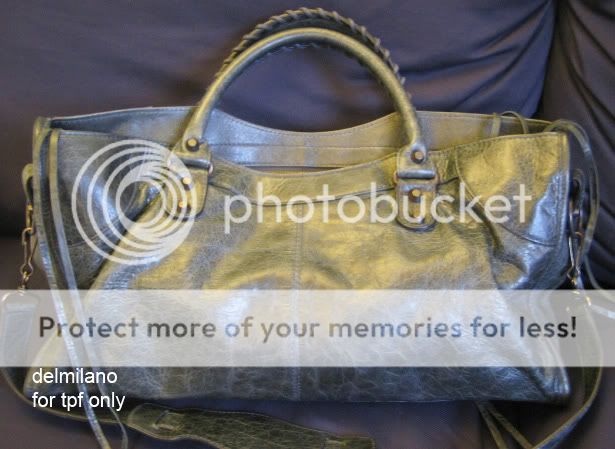 backonsofacopie.jpg