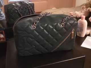 Jan28_chanelpetitshopping.jpg