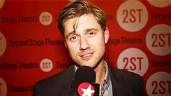 tumblr_ml27uuJqtz1qjoke8o4_250.gif