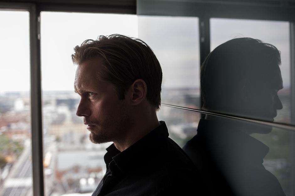 Purse Blog Forum Alexander Skarsgard