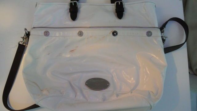 mitzy1white_zpscadf1dcf.jpg