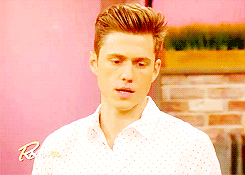 tumblr_mpftni7iWR1ql3q28o5_250.gif