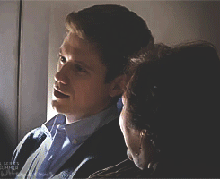 tumblr_mivii34Cfm1r4dq19o7_r1_250.gif