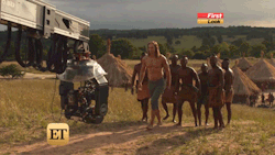tumblr_nz4js1F0f81qk4jbqo2_250.gif