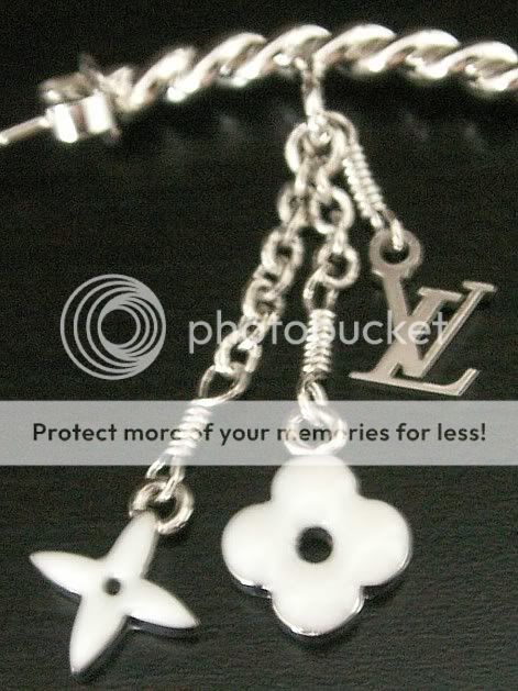 earrings002.jpg