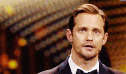 tumblr_nzbh5t3pqp1rtj2i3o4_250.gif