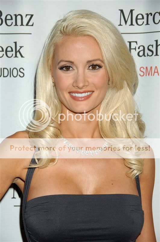 Holly-Madison-1233843.jpg