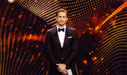 tumblr_nzbh5t3pqp1rtj2i3o2_250.gif