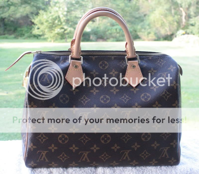 LV Ivy WOC canvas not aligned, is this an issue : r/Louisvuitton