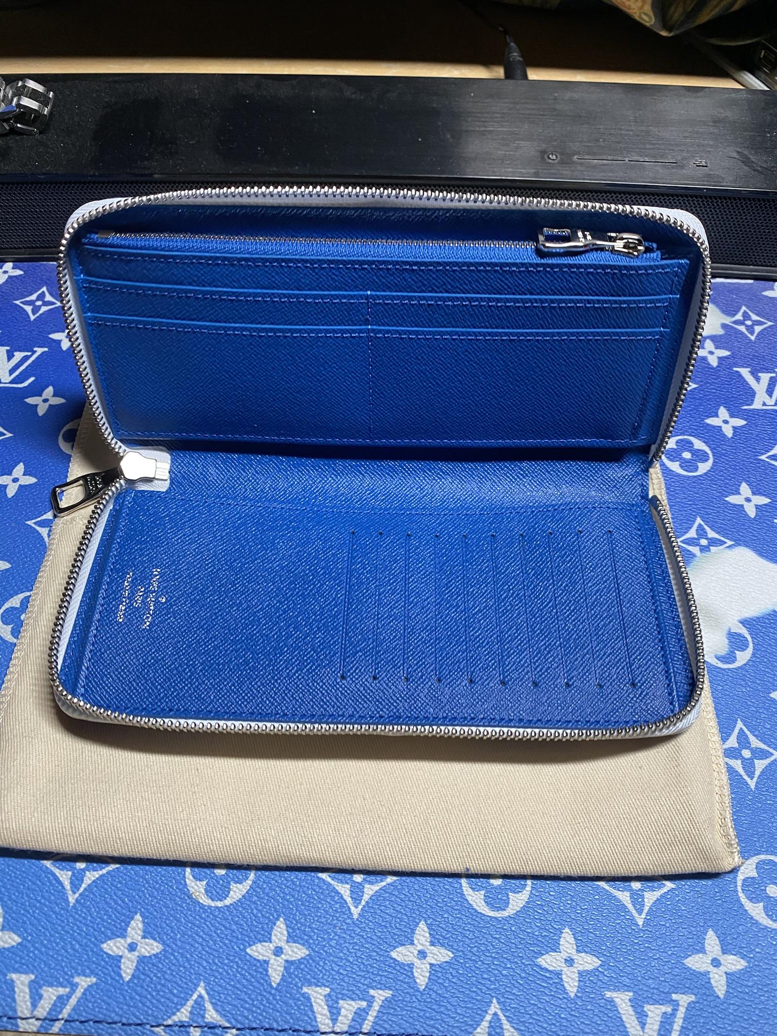 YOAloq1.jpg