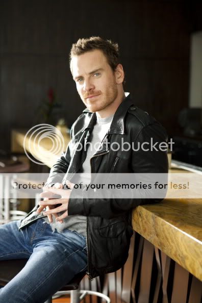 tumblr_lw3wof3trc1qku97lo3_400.jpg