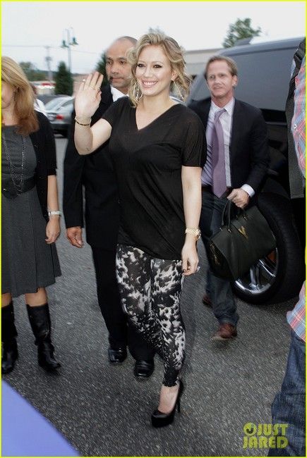 hilary-duff-gallery76.jpg