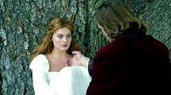 tumblr_o49kj0s88l1ty8mi0o4_250.gif