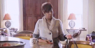 tumblr_mfx2ooYgkK1qk6zdio1_400.gif