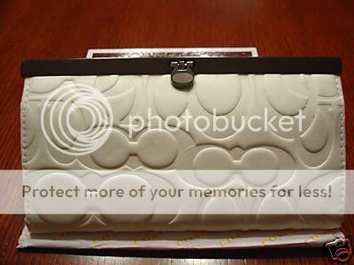EmbossedFramedSlimWallet-2009-1.jpg
