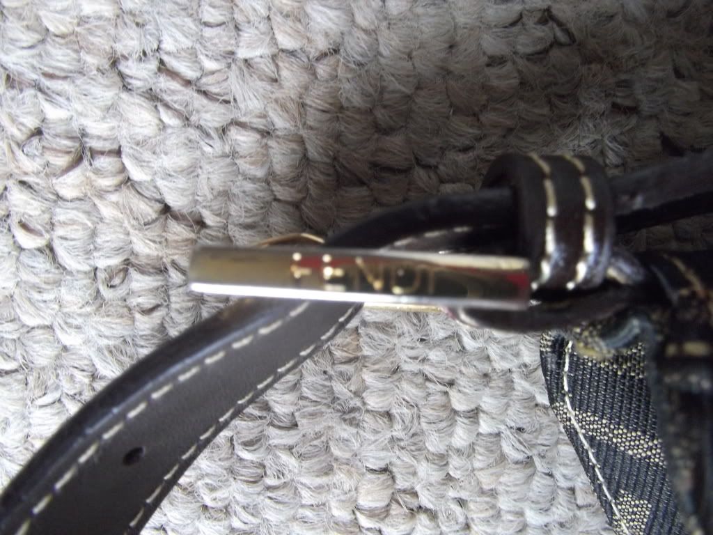 fendibag012.jpg