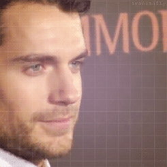 tumblr_mancf78KsN1rei3gfo2_r1_250.gif