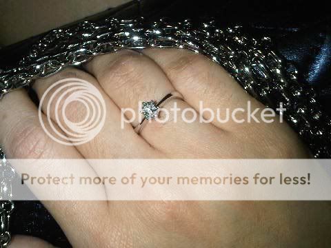 engagementring.jpg