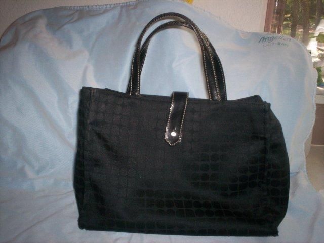 DesignerHandbags007.jpg