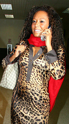 melb091206_228x407.jpg