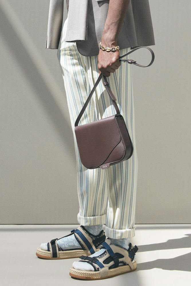 Dior-Mens-Spring-2021-Bags-3.jpg