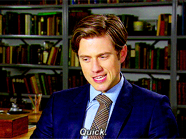 tumblr_o99kwdu2TG1udss8zo5_400.gif