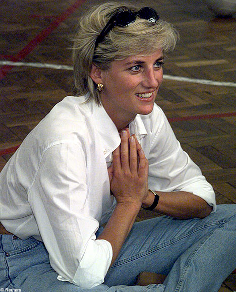dianaR2608_468x579.jpg