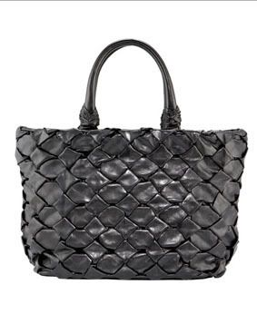prada1-2.jpg