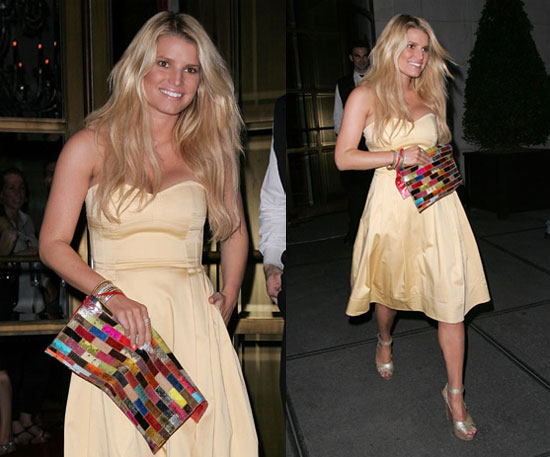JessSimpson61108.jpg
