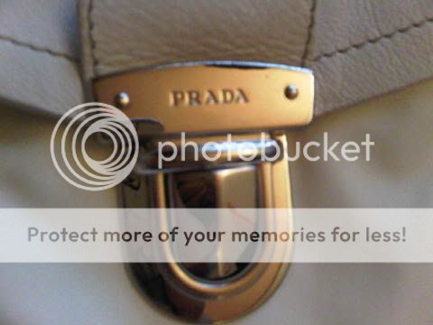 prada5.jpg